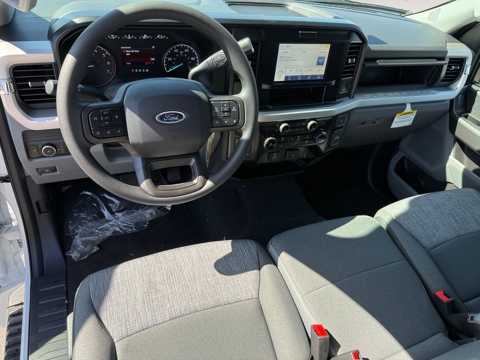 2025 Ford F-350 XLT photo 13