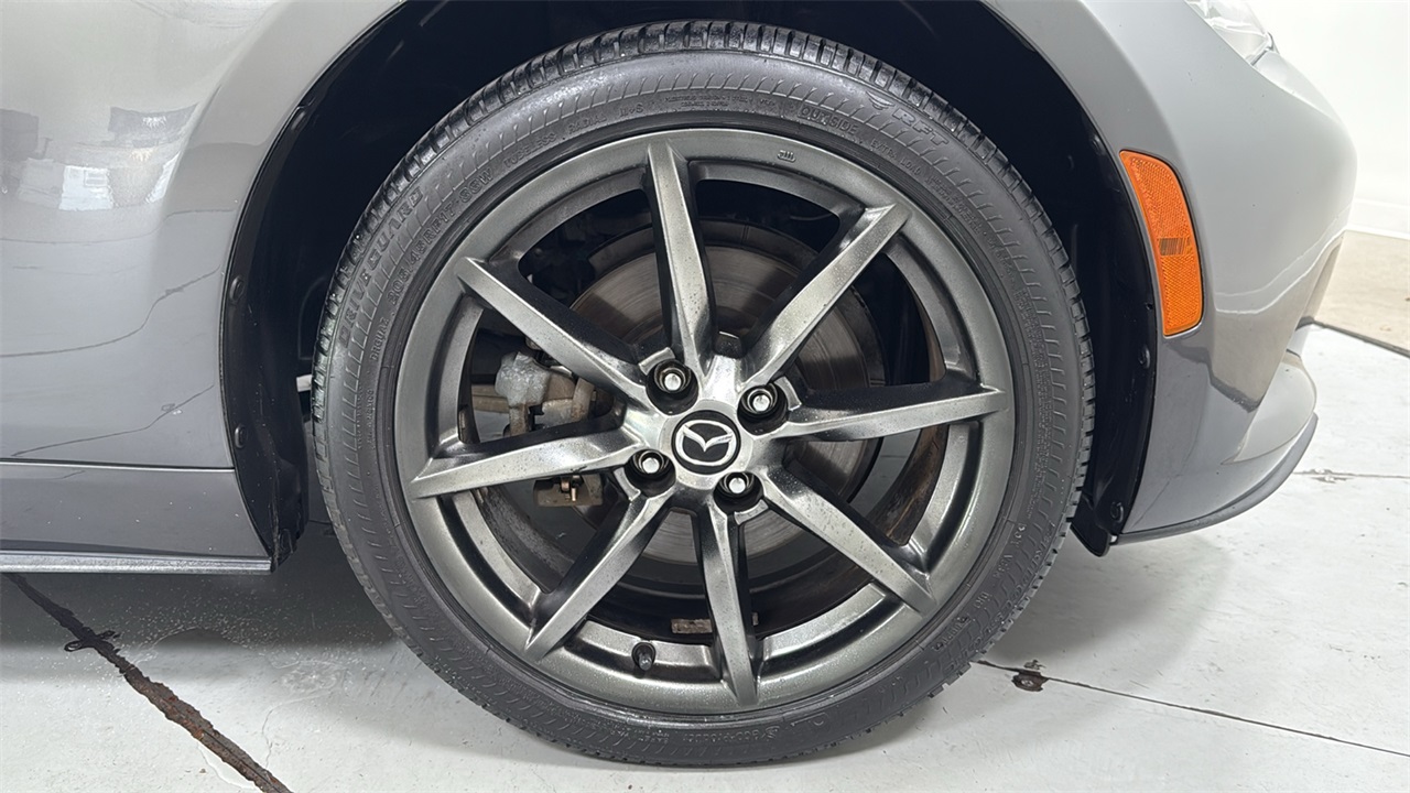 2017 Mazda MX-5 Miata RF Miata Grand Touring photo 19