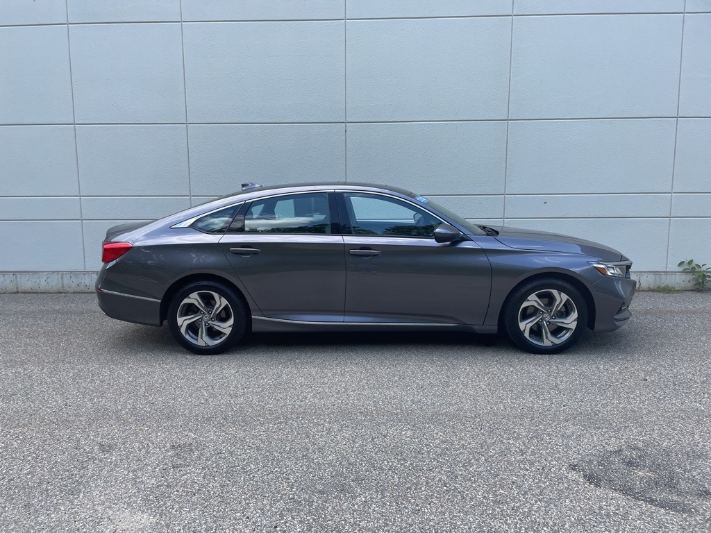 2020 Honda Accord EX photo 2