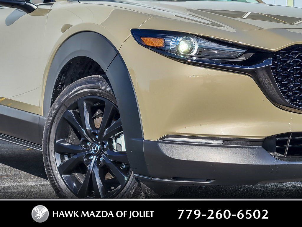 2025 MAZDA CX-30 - Image 3