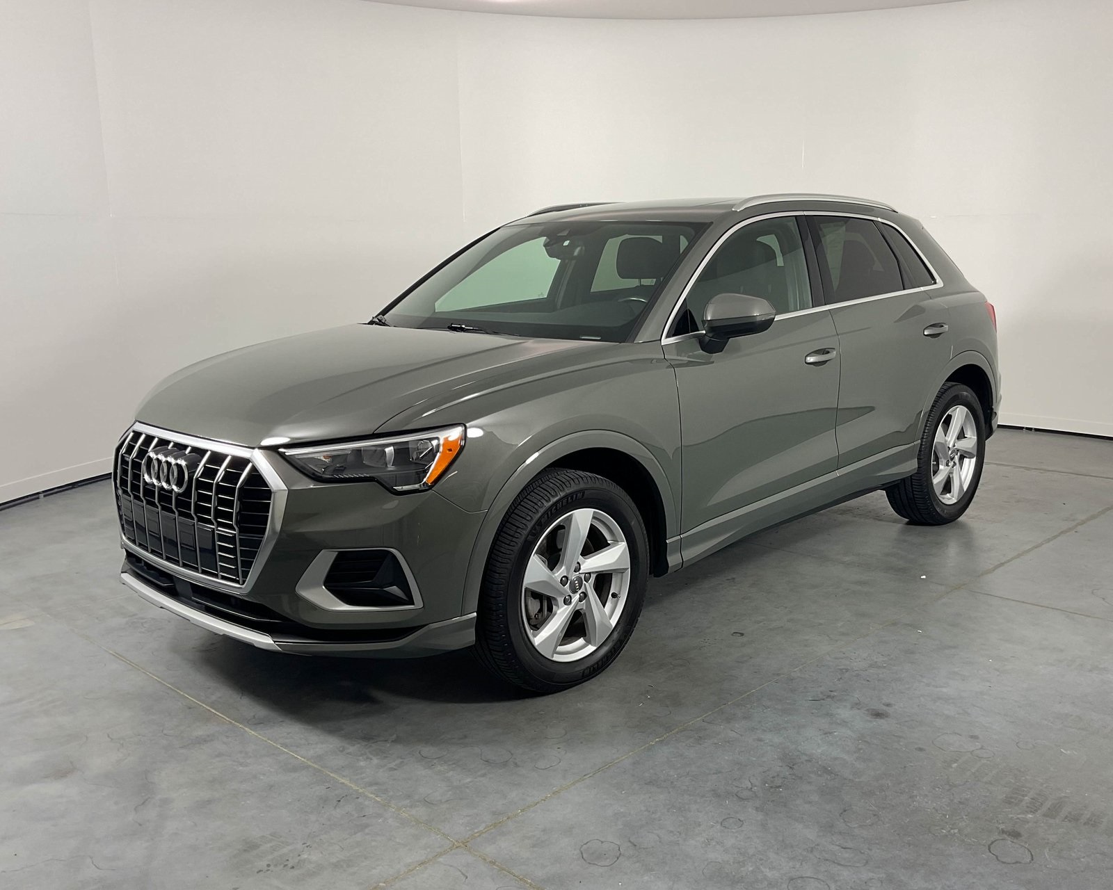 2020 Audi Q3 Premium