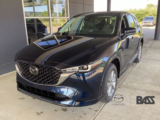 2025 Mazda CX-5 2.5 S Preferred photo 2