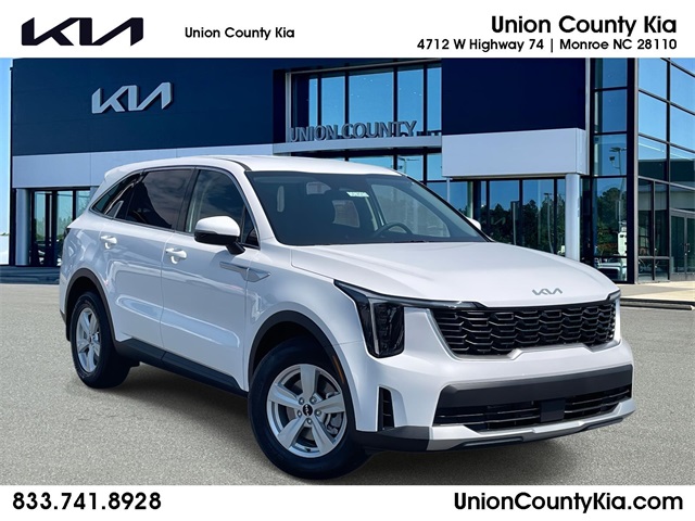 2026 Kia Sorento LX's photo