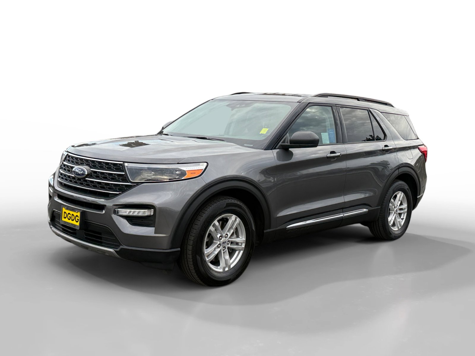2022 Ford Explorer XLT's photo