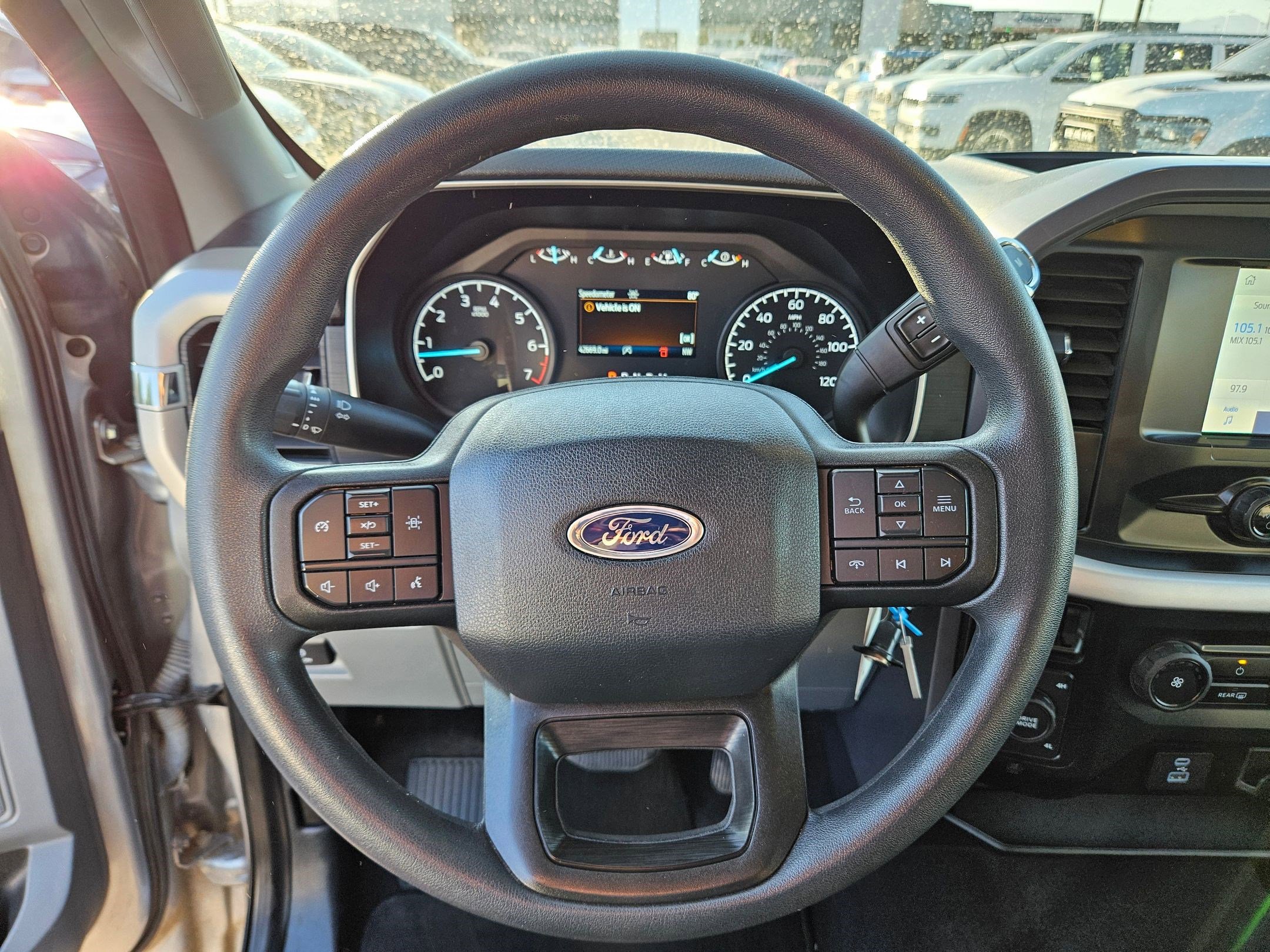 2023 Ford F-150 XLT photo 12