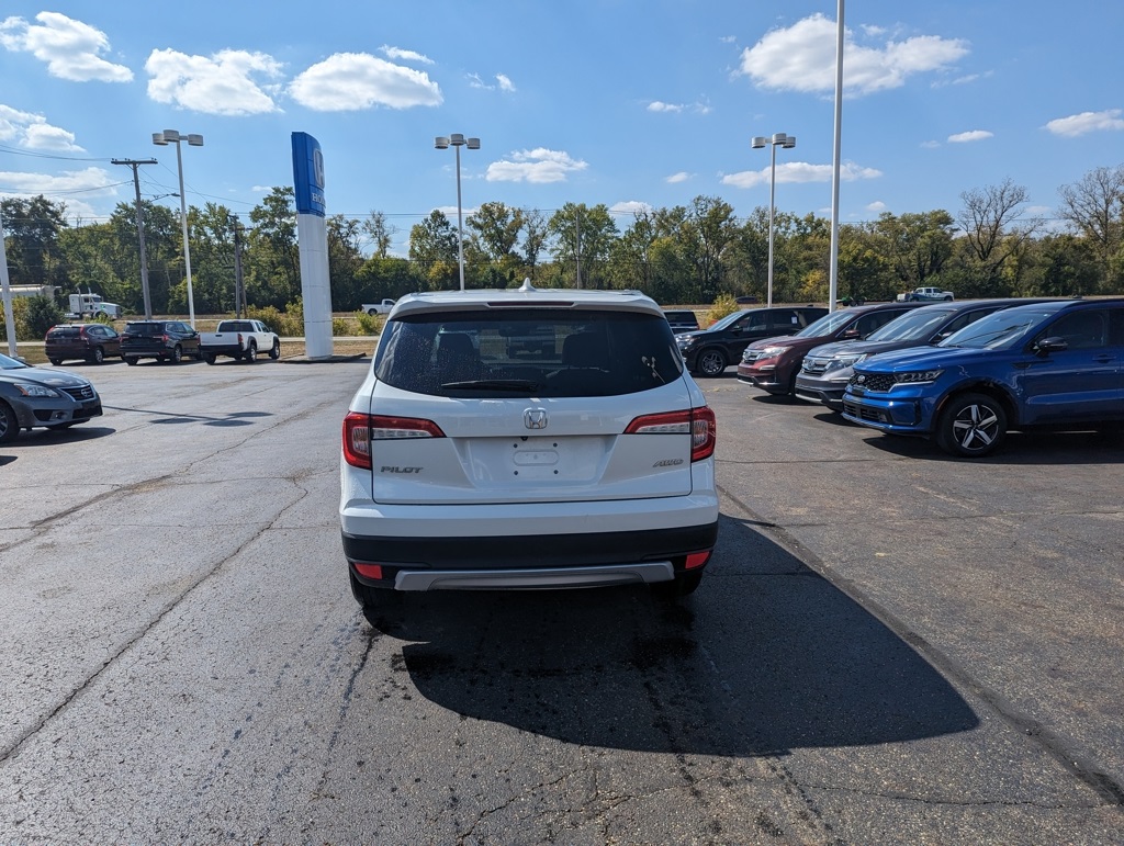 2020 Honda Pilot EX-L photo 3