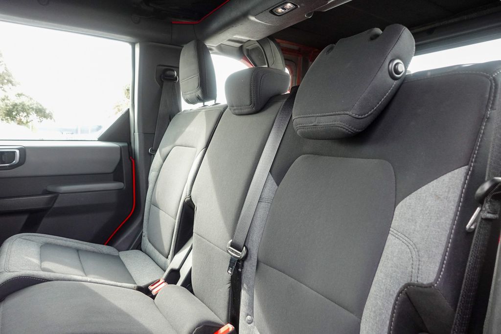2023 Ford Bronco Base photo 26