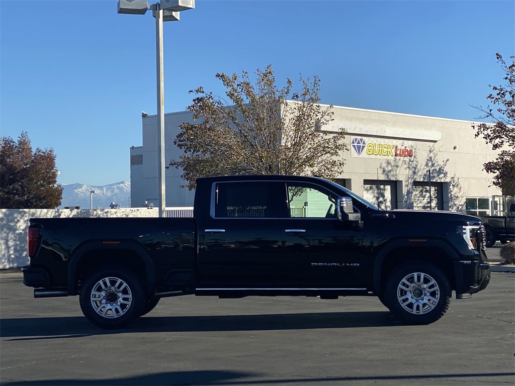 2026 Gmc Sierra 2500 HD Denali Ultimate photo 4