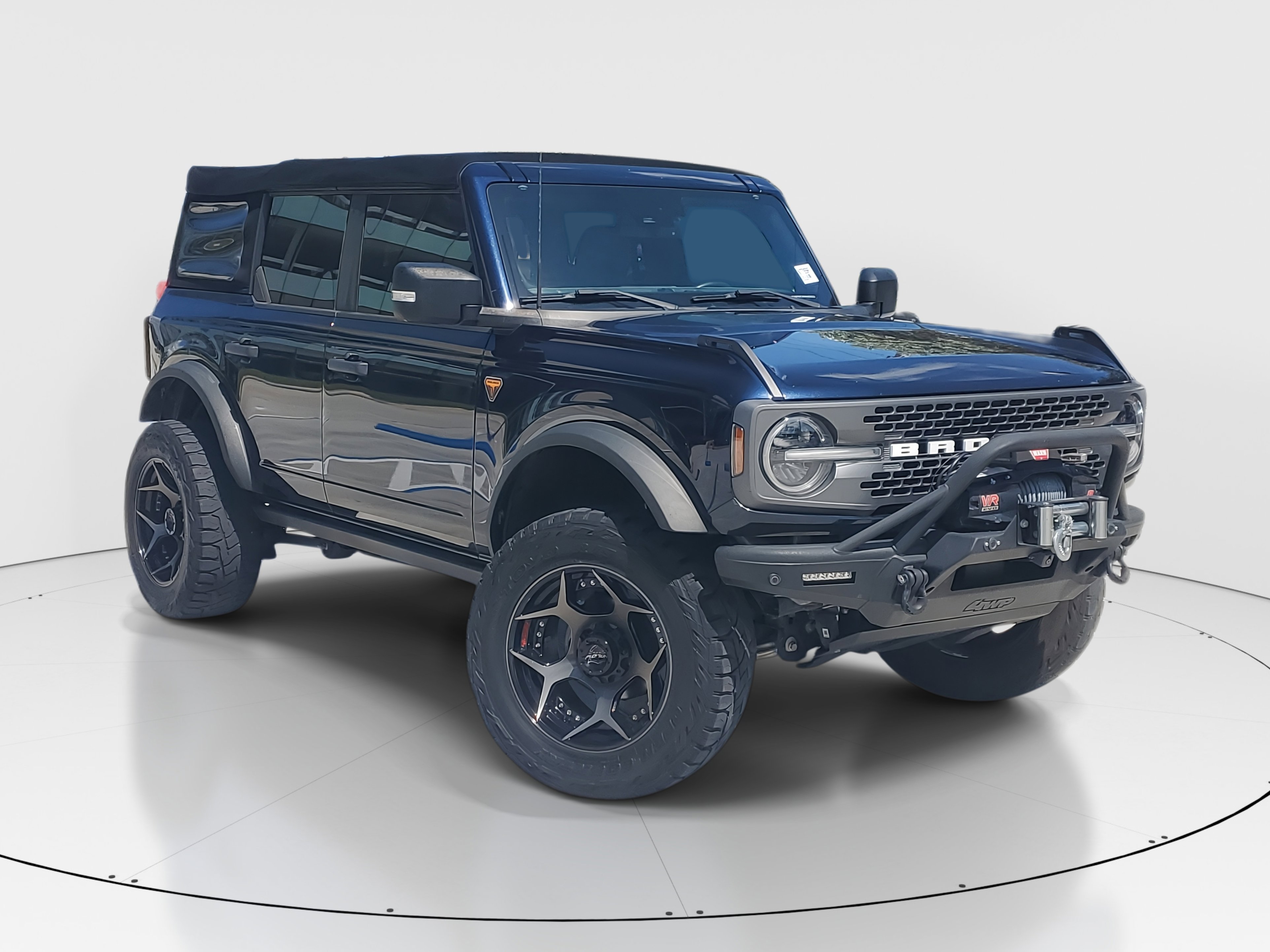 2021 Ford Bronco Badlands photo 2