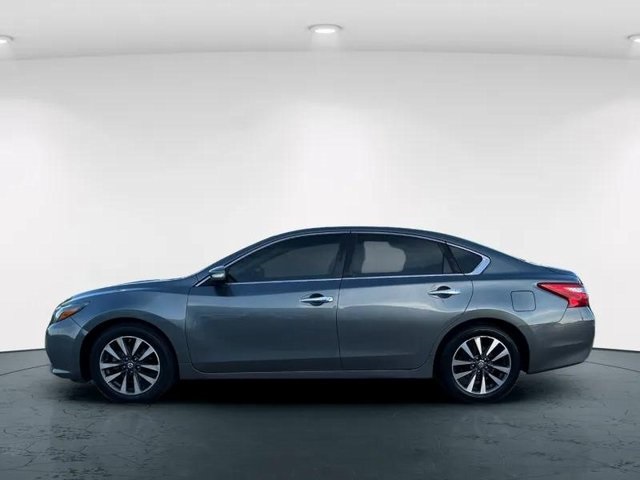 2017 Nissan Altima 2.5 SL photo 3