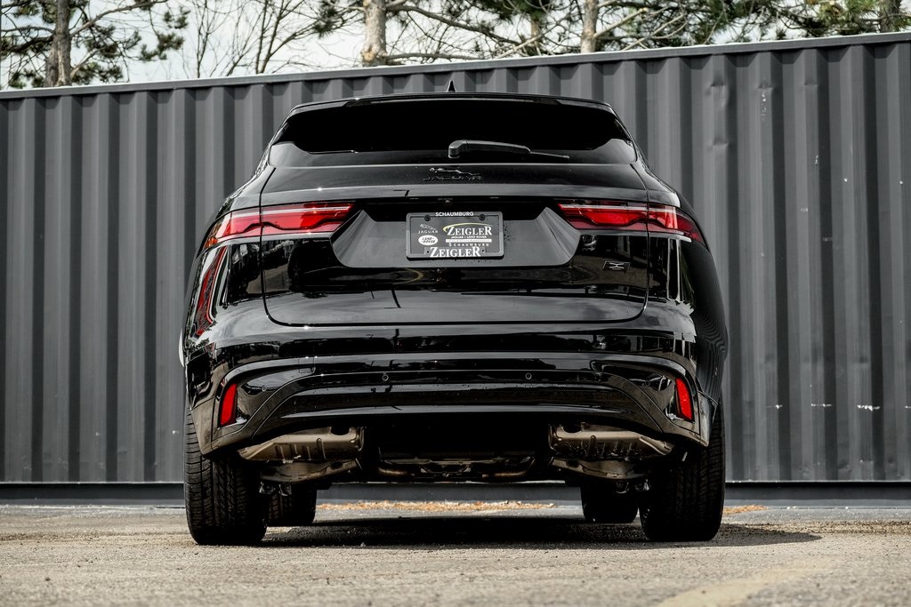 2026 Jaguar F-PACE P250 R-Dynamic S photo 4