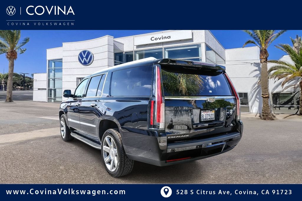2019 Cadillac Escalade ESV Premium Luxury photo 4