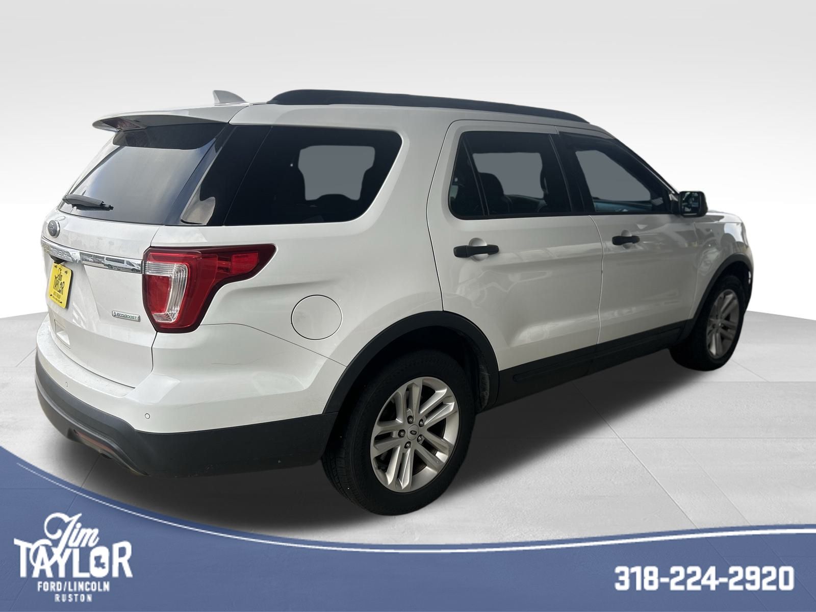 2017 Ford Explorer Base photo 2