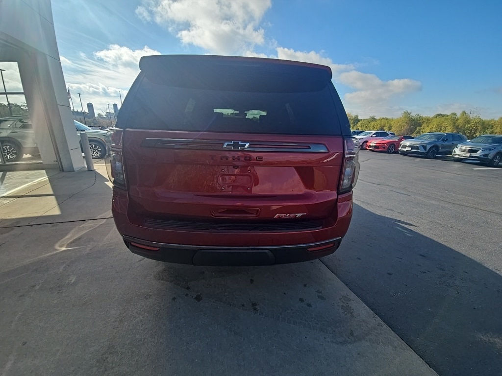 2021 Chevrolet Tahoe RST photo 2