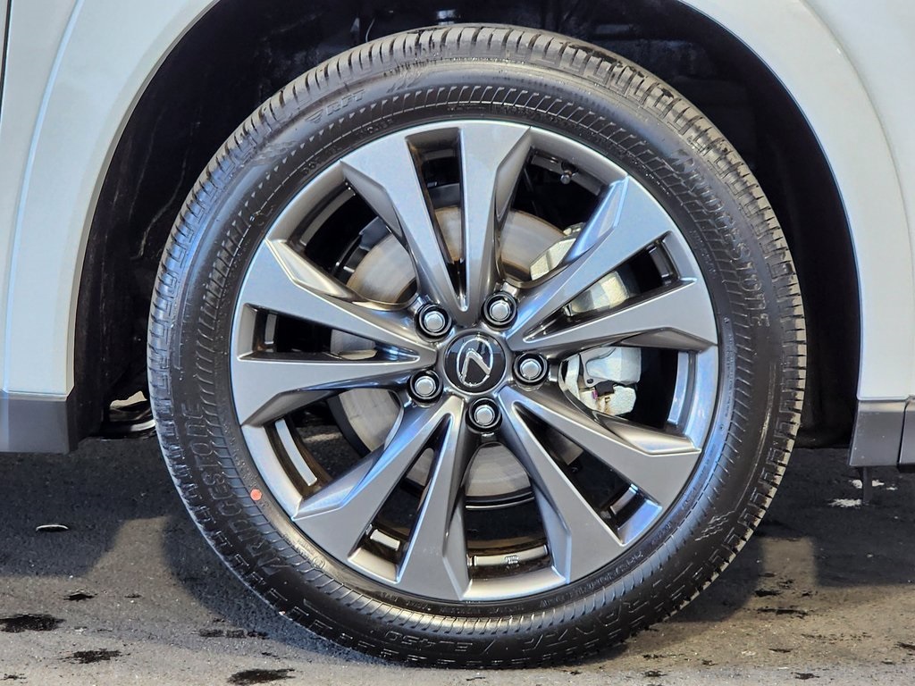 2025 Lexus UX photo 4