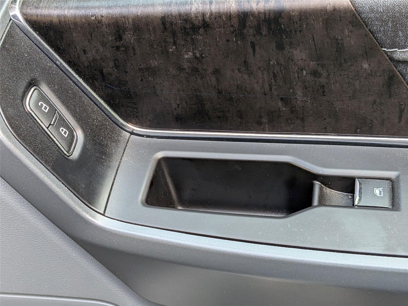 2022 Ford F-150 Lariat photo 30