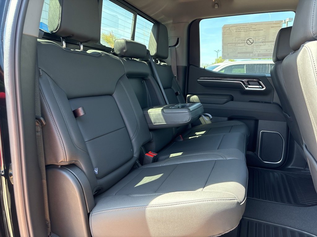 2025 Chevrolet Silverado 1500 LTZ photo 33