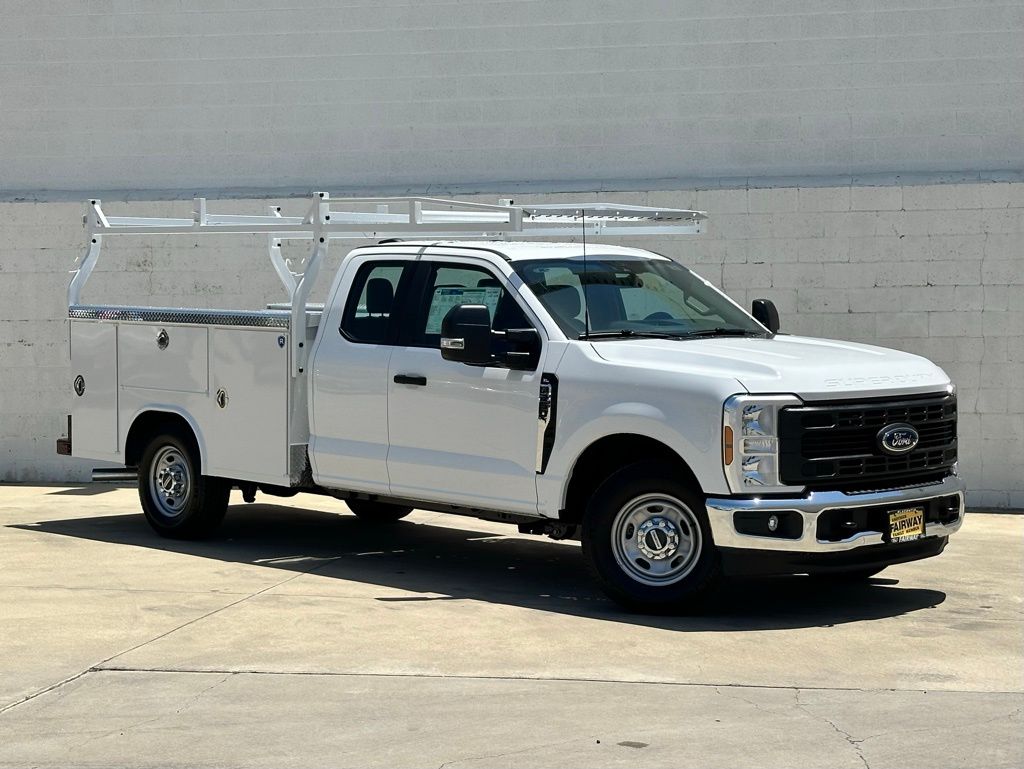 2025 Ford F-250 XL