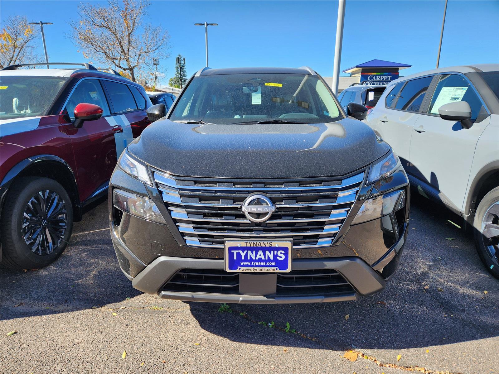 2026 Nissan Rogue SV photo 2