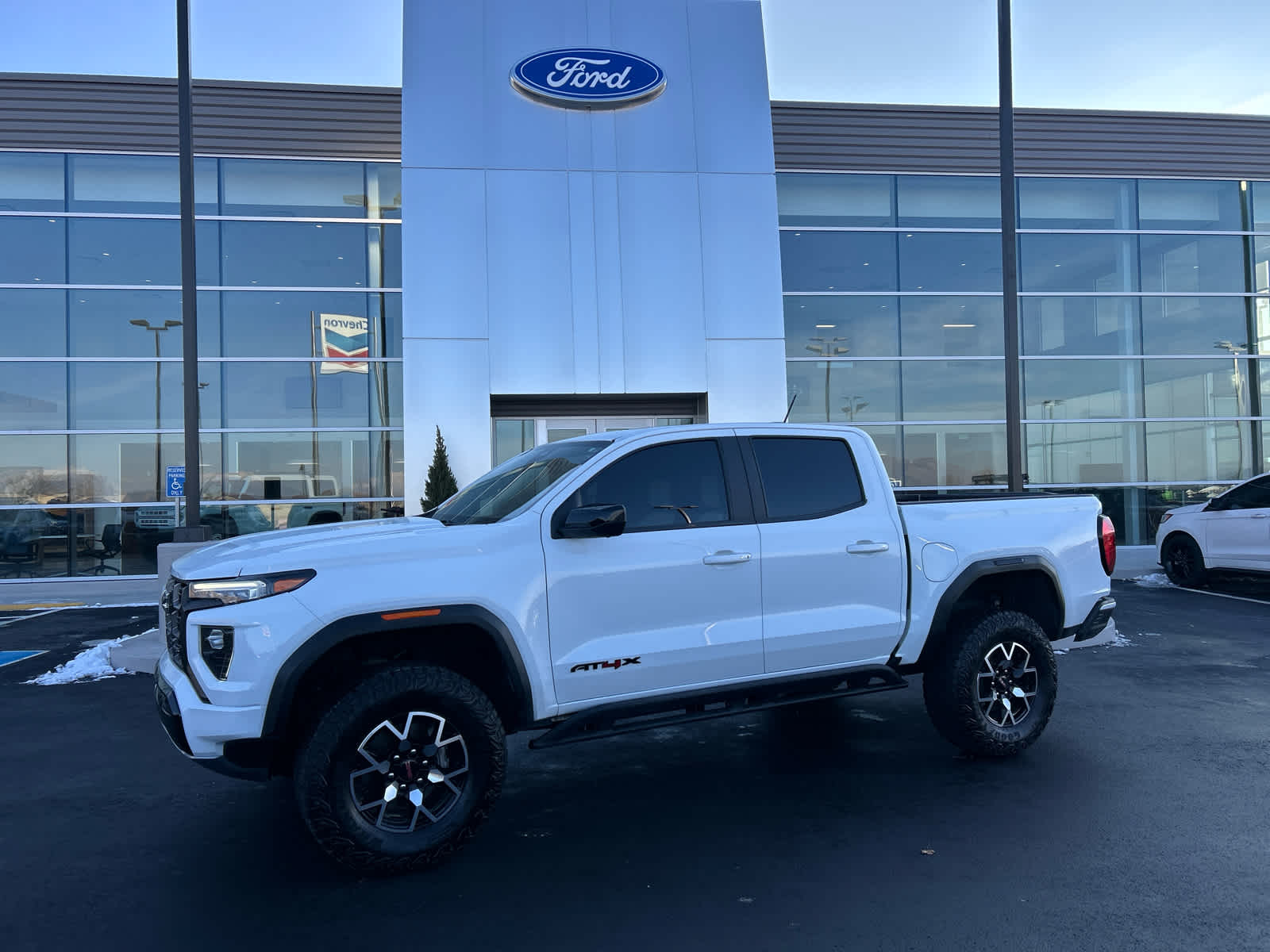 2023 GMC Canyon AT4's photo