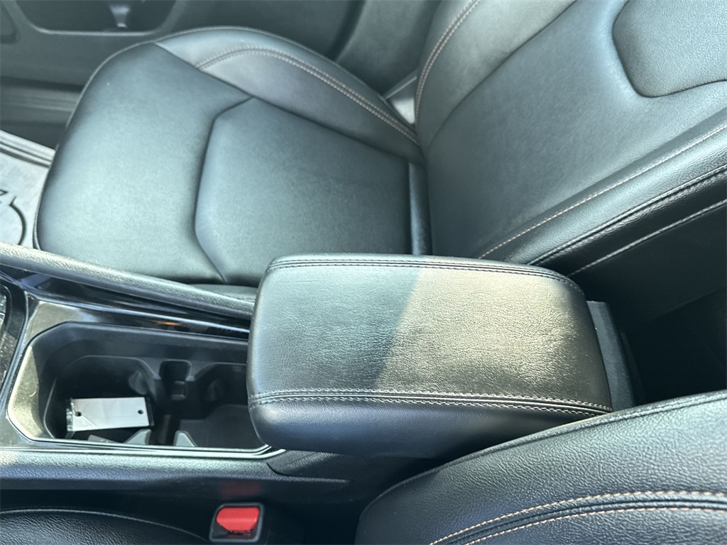 2024 Jeep Compass Limited photo 25
