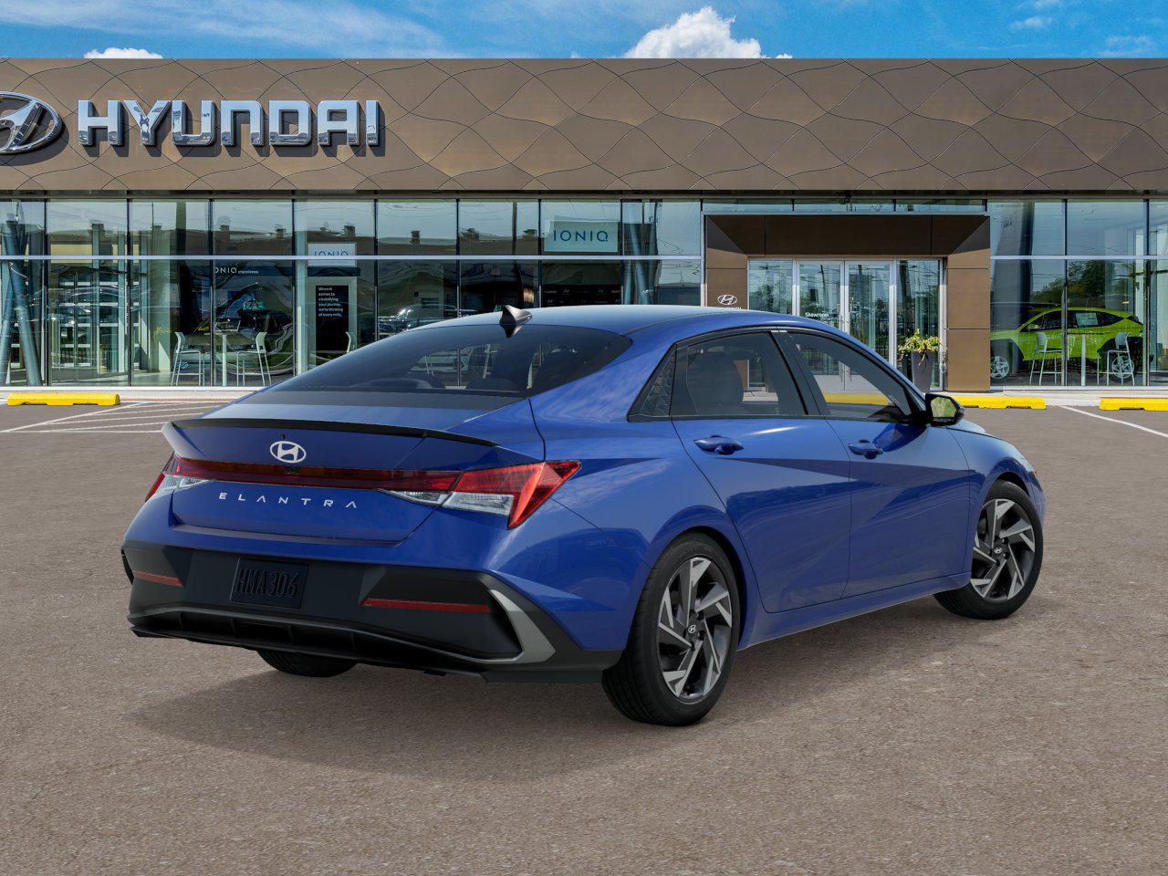 2025 Hyundai Elantra SEL Sport photo 4