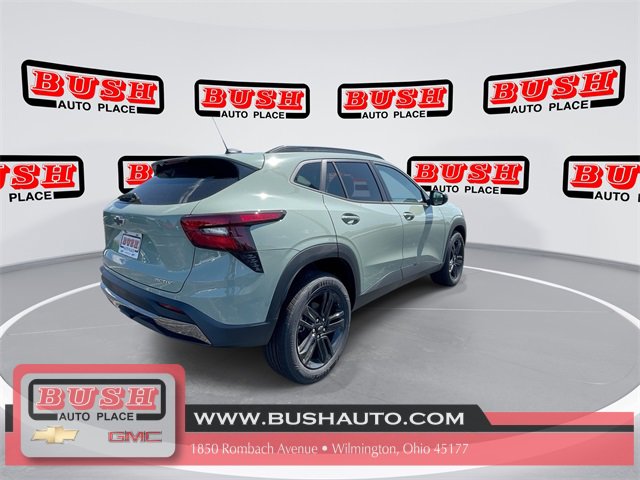 2025 Chevrolet Trax ACTIV photo 2