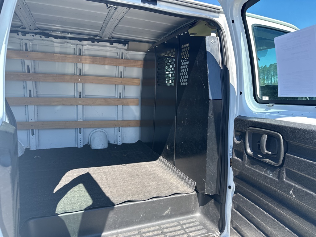 2023 Gmc Savana Cargo 2500 photo 7