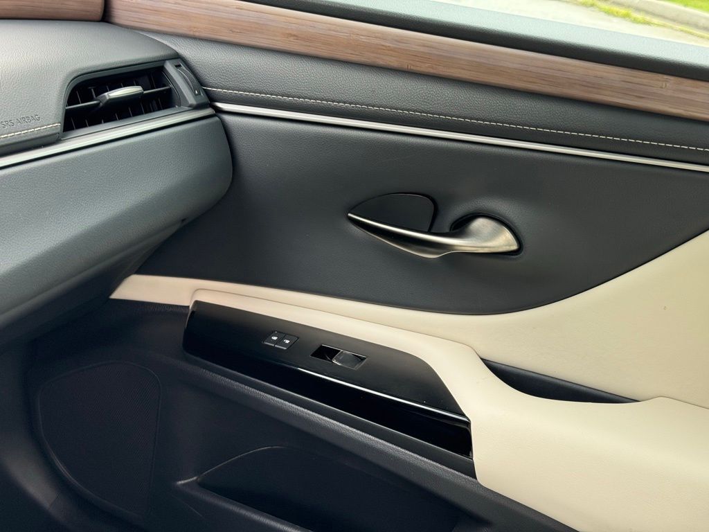 2024 Lexus ES 350 Premium photo 31