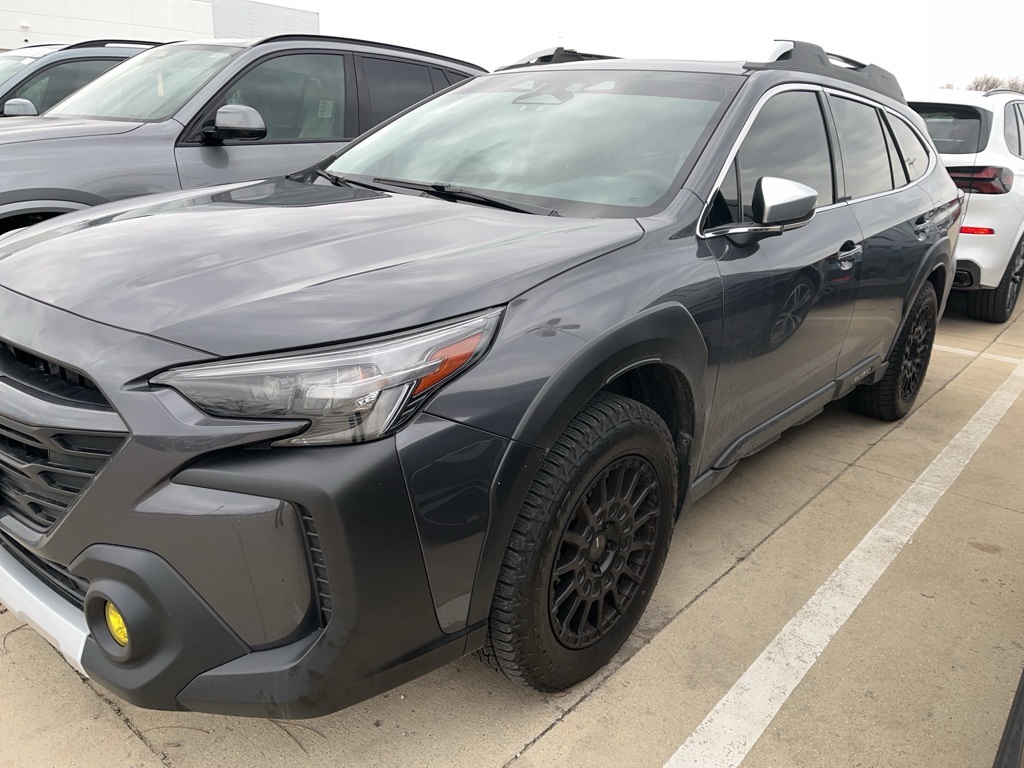 2024 Subaru Outback Touring's photo