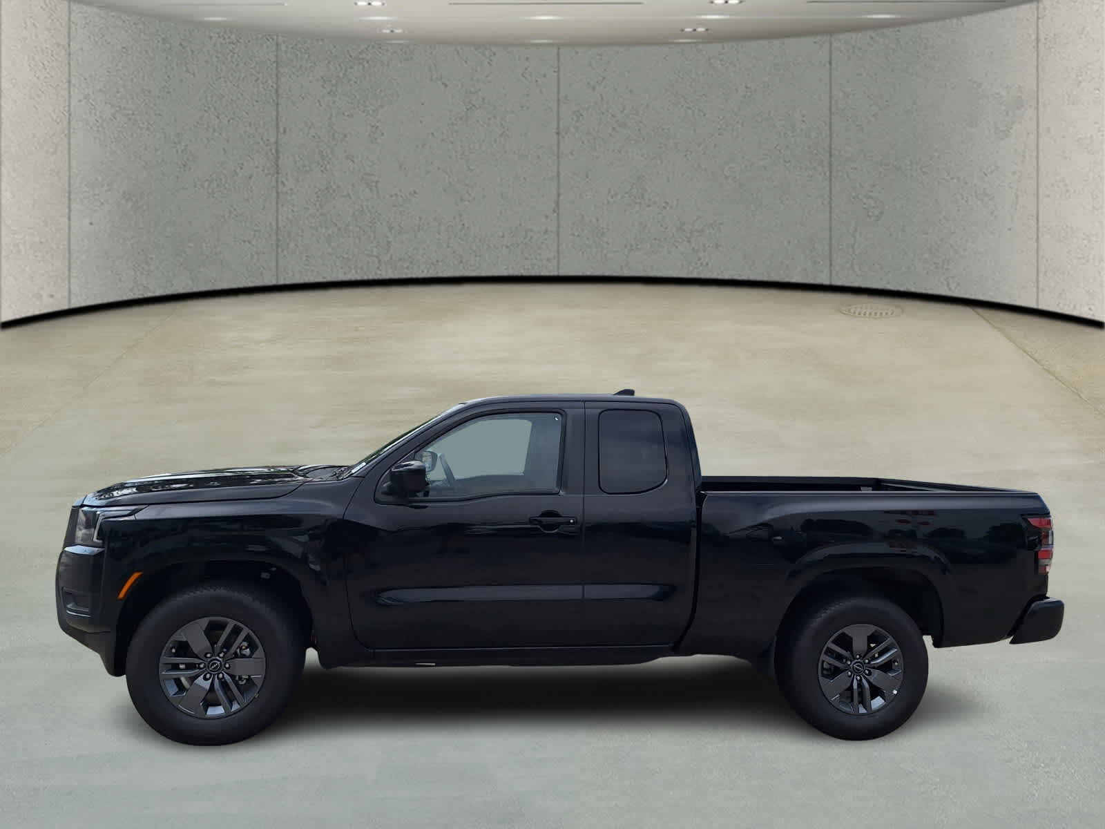 2025 Nissan Frontier King Cab SV photo 2