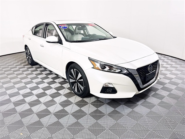 2020 Nissan Altima SV