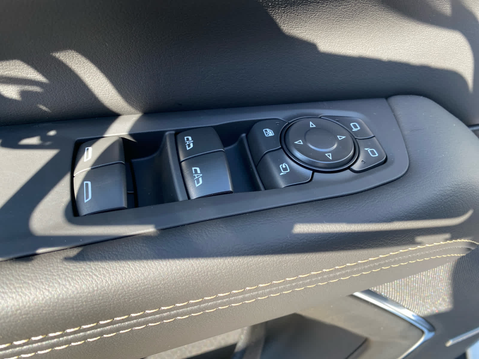2026 Gmc Yukon XL photo 11