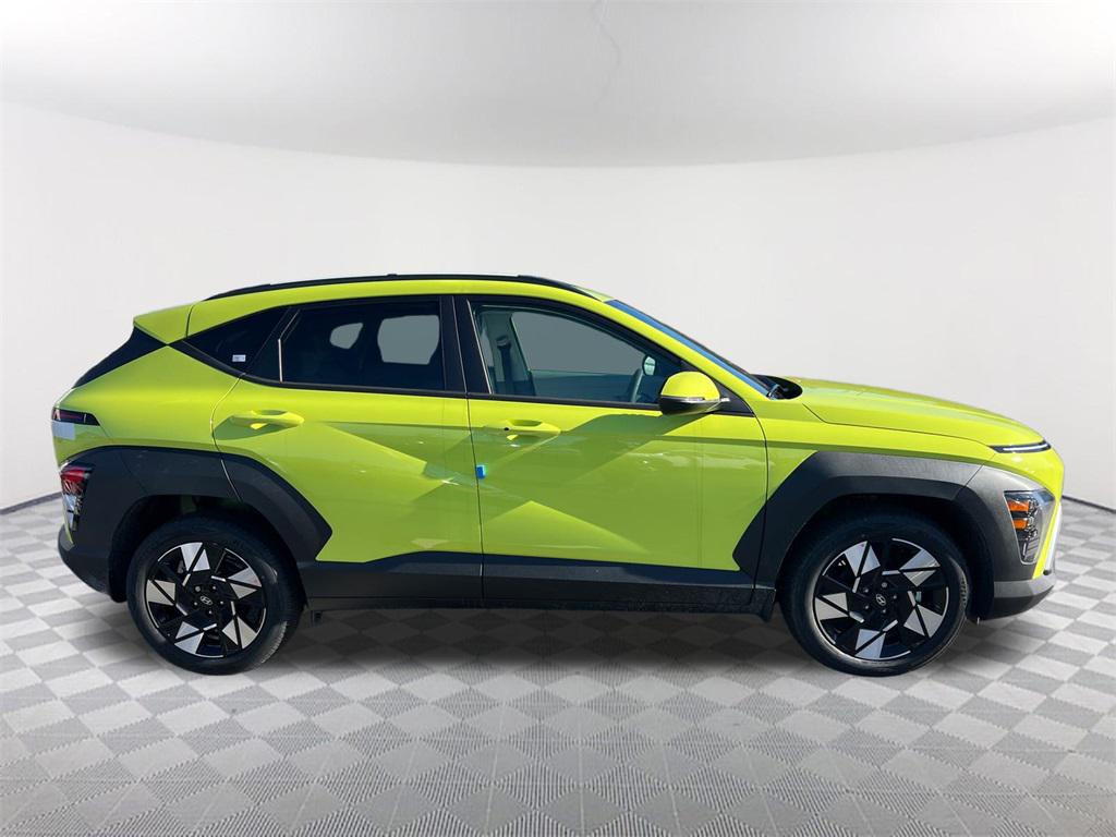 2025 Hyundai Kona SEL photo 4