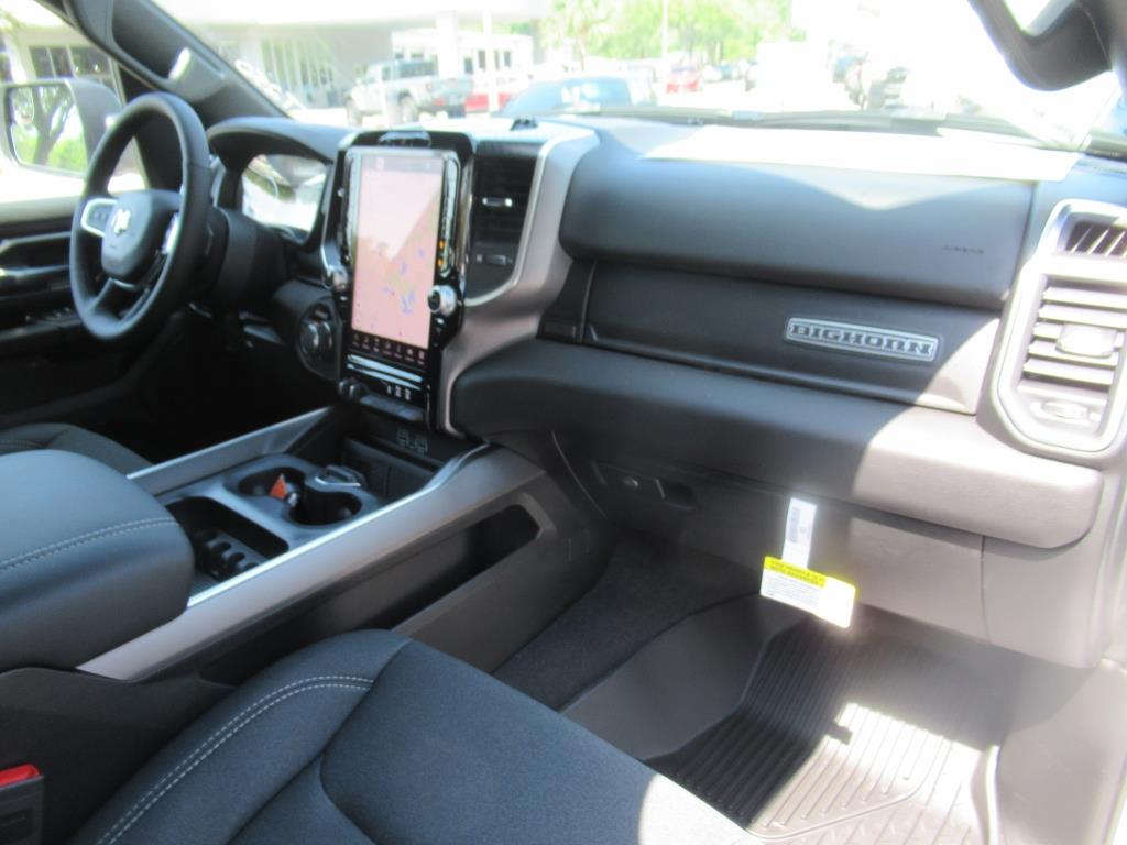 2025 Ram 1500 Big Horn Lone Star photo 11