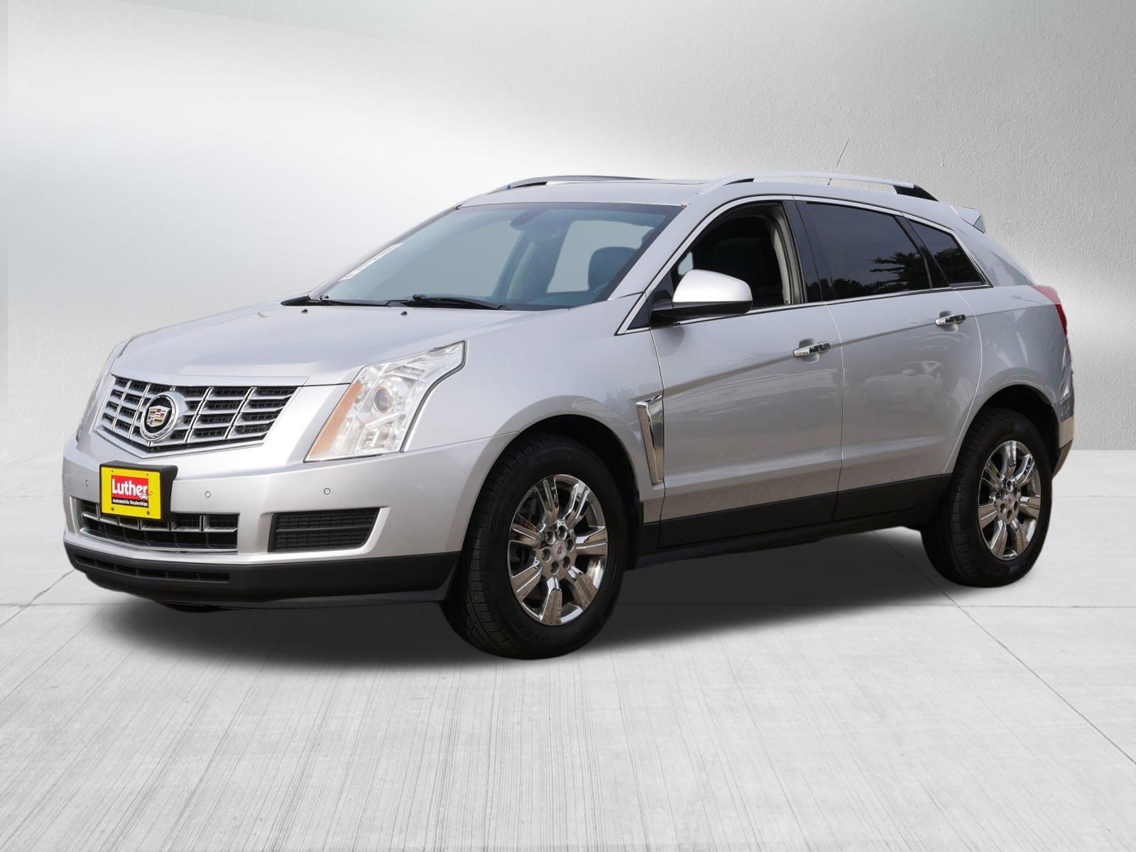 2016 Cadillac SRX Luxury photo 3