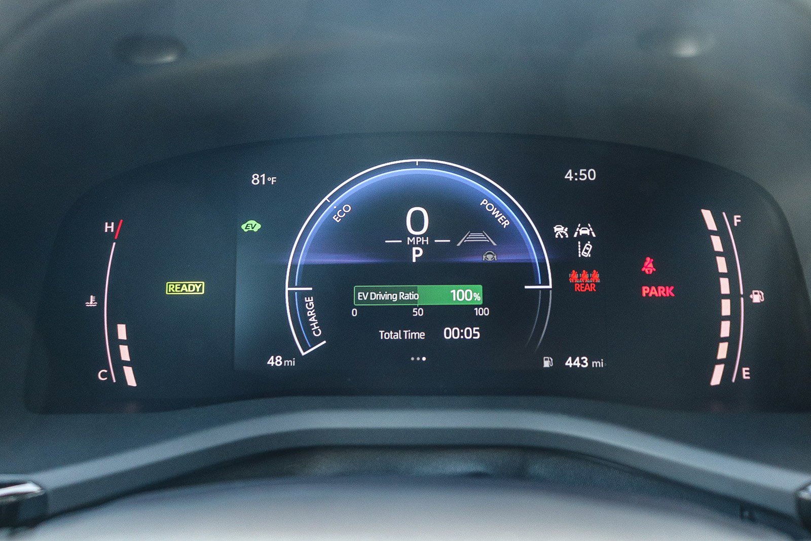 2025 Toyota Camry LE photo 23