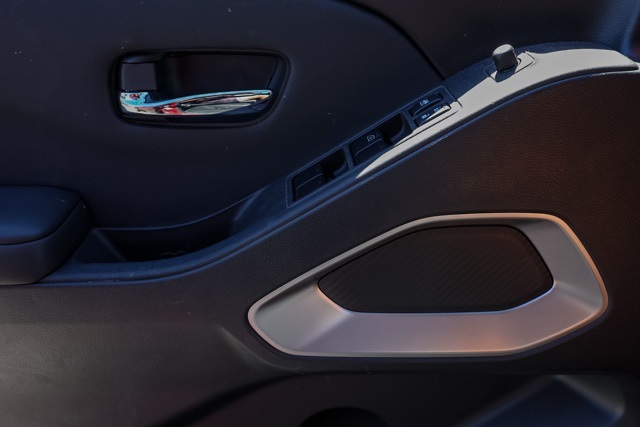 2024 Nissan Frontier SV photo 22
