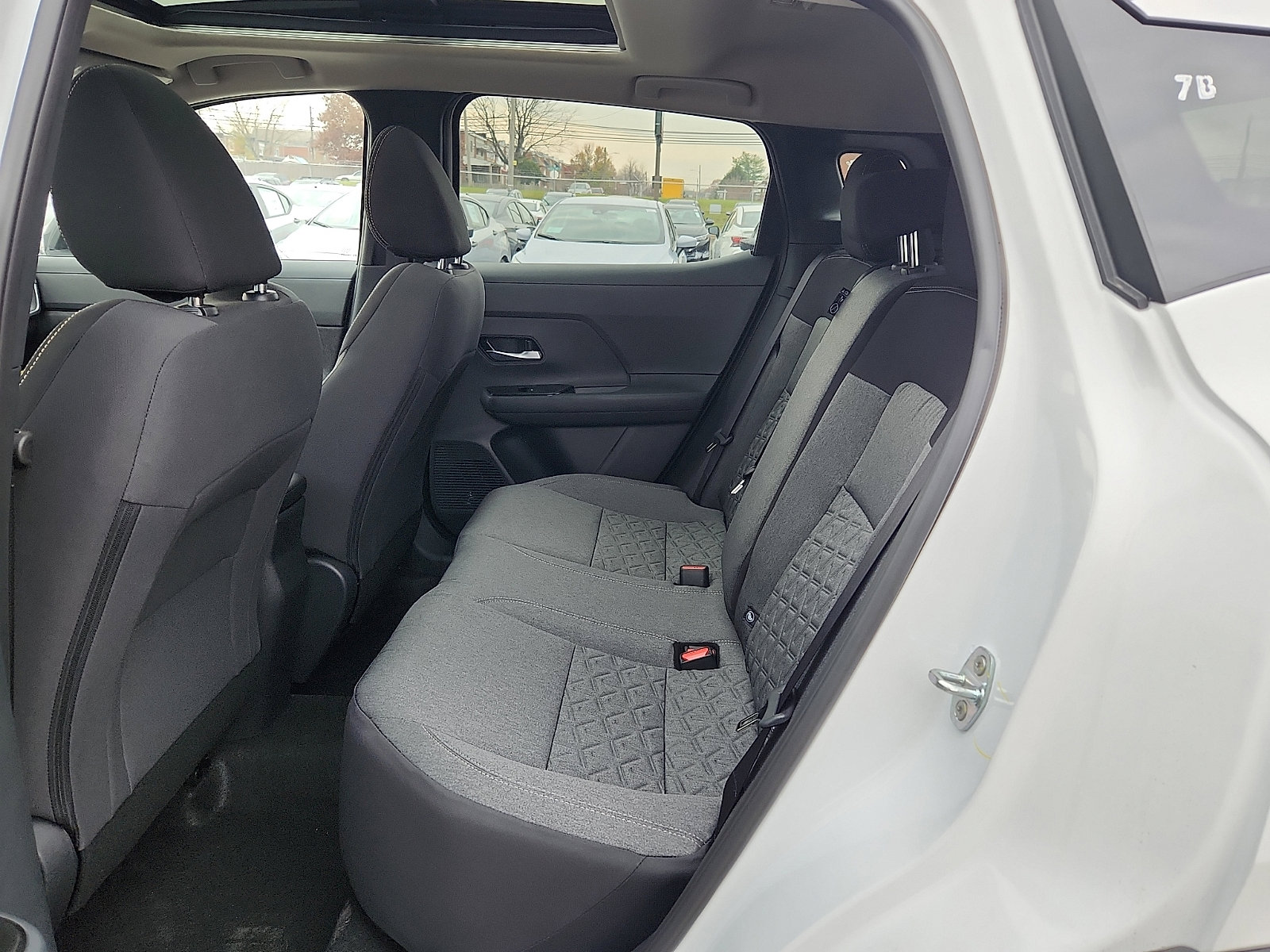 2026 Nissan Kicks SV photo 3