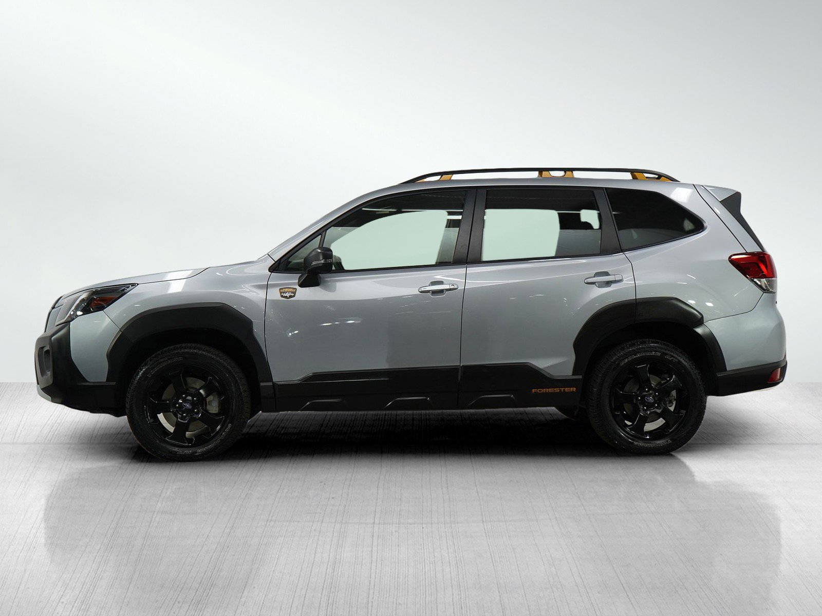 Used 2024 Subaru Forester Wilderness with VIN JF2SKAJC0RH509622 for sale in Burnsville, Minnesota