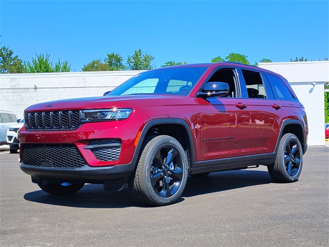 2025 Jeep Grand Cherokee Laredo Altitude photo 10