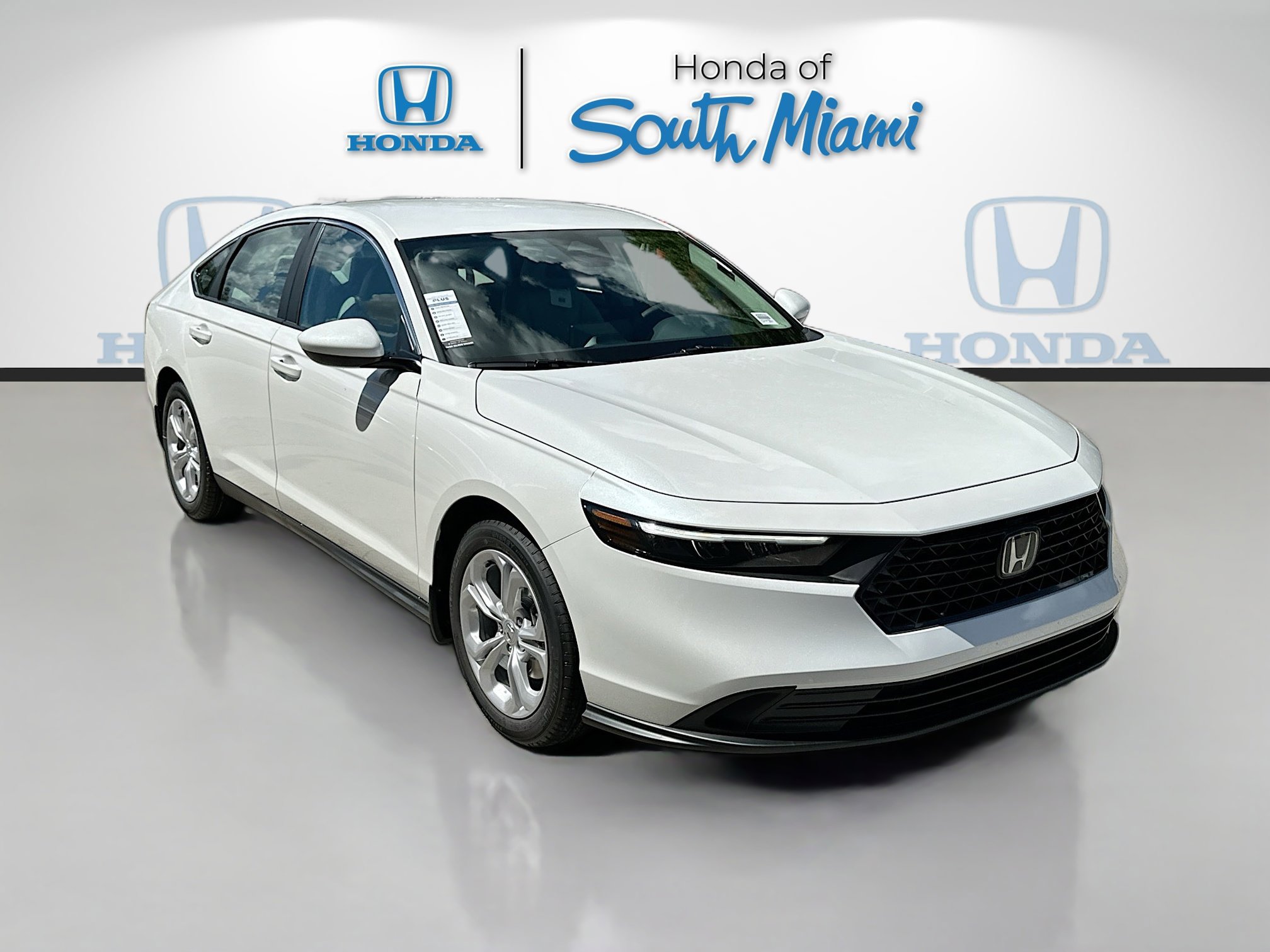 2025 Honda Accord LX's photo