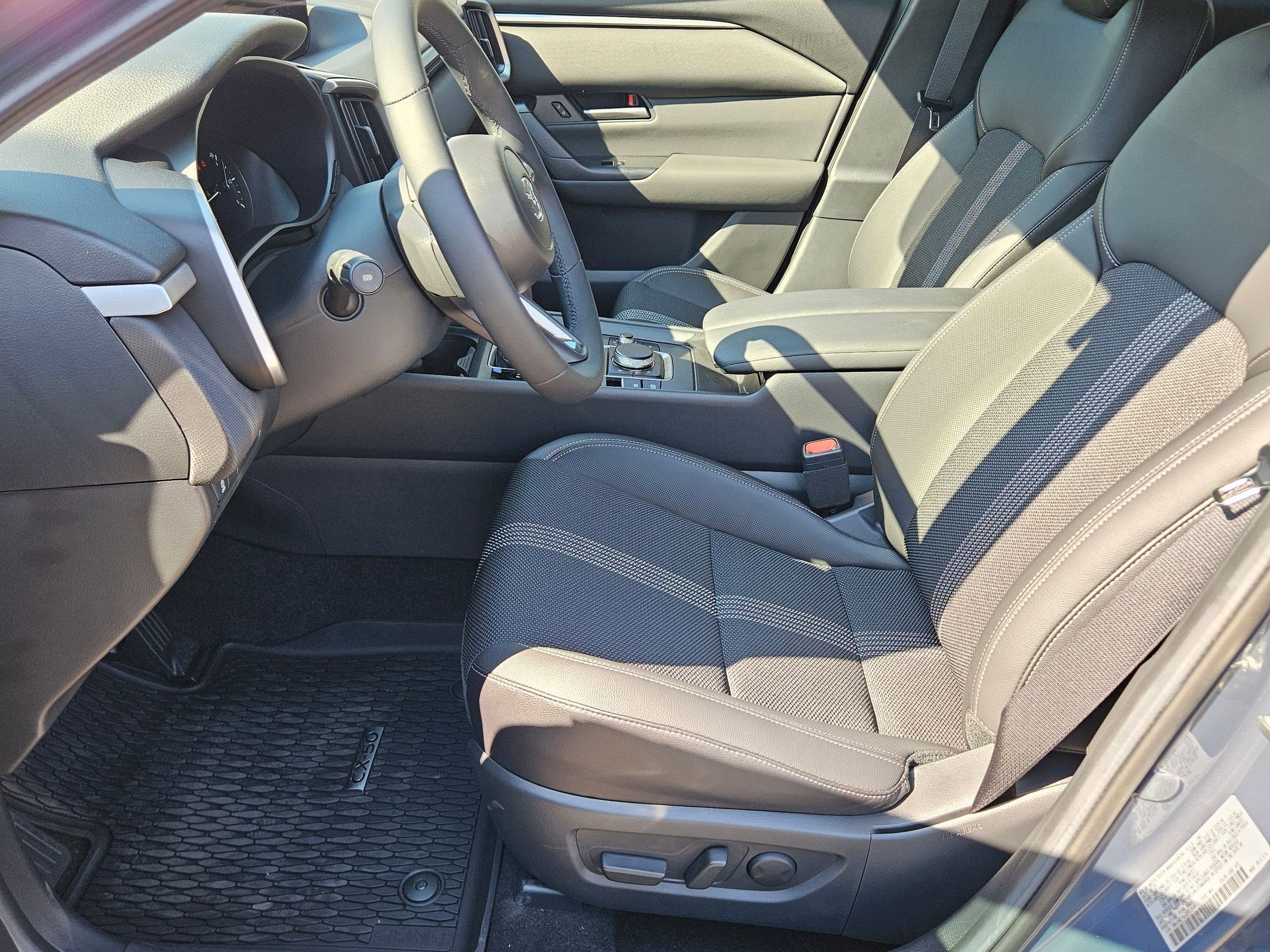 2025 Mazda CX-50 Preferred photo 16