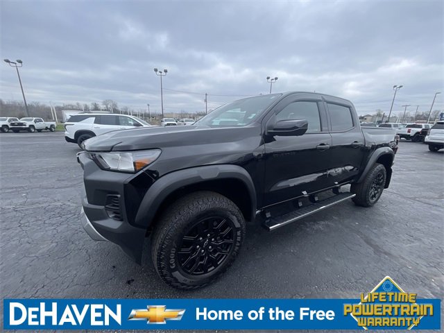 2024 Chevrolet Colorado Trail Boss photo 4