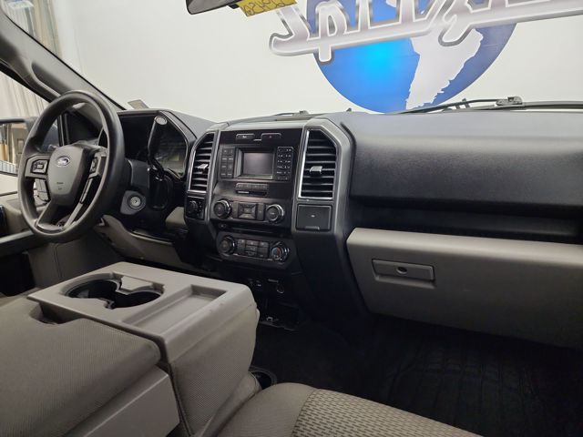 2015 Ford F-150 XL photo 28