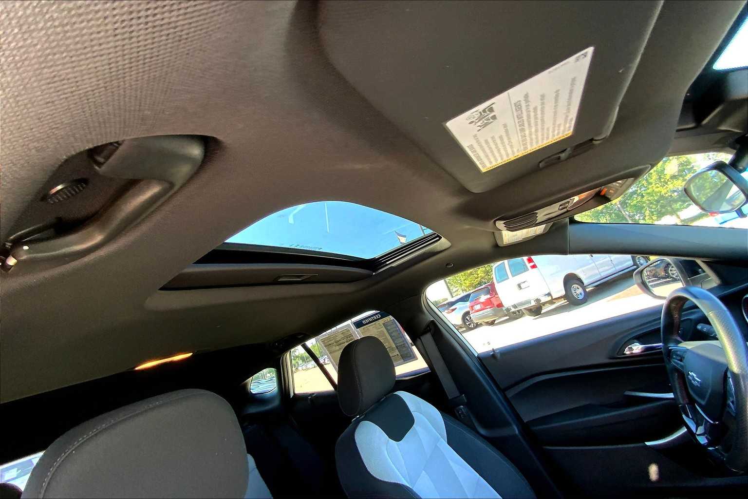 2024 Chevrolet Trax photo 12