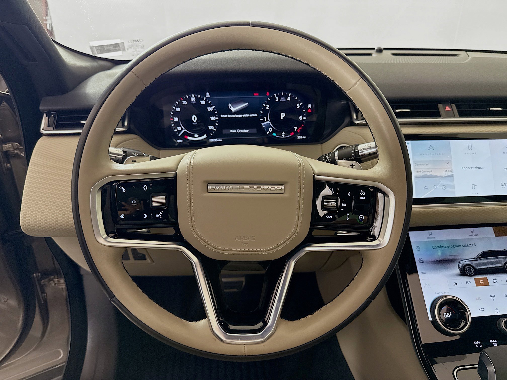 2023 Land Rover Range Rover Velar R-Dynamic S photo 8