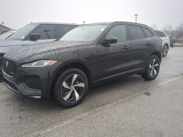 2025 Jaguar F-PACE R-Dynamic S's photo