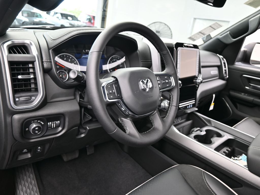 2025 Ram 1500 Laramie photo 10
