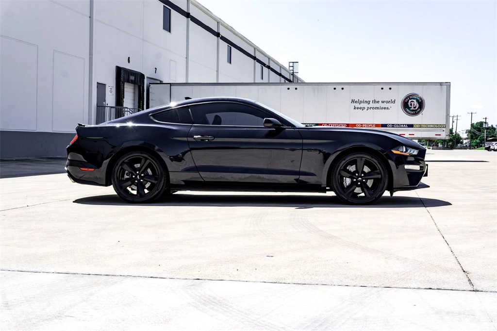 2021 Ford Mustang GT photo 5